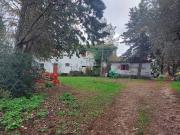 Rustici e casali in vendita di 400 m² in Via Serra