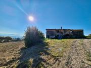 Rustici e casali in vendita di 400 m² in Via Spineta