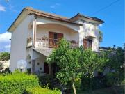 Rustici e casali in vendita di 402 m² in Via Lungo Sisto, 56