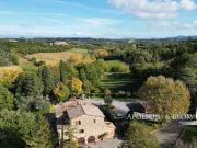 Rustici e casali in vendita di 414 m² in Piazza Giuseppe...