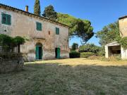 Rustici e casali in vendita di 420 m² in Via Visconti