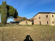 Rustici e casali in vendita di 424 m² in Via Santa...