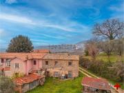 Rustici e casali in vendita di 430 m²