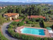 Rustici e casali in vendita di 433 m² in Strada...