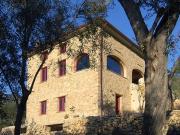 Rustici e casali in vendita di 450 m²