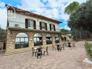 Rustici e casali in vendita di 450 m²