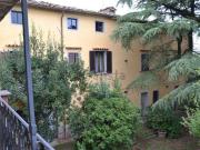 Rustici e casali in vendita di 450 m²