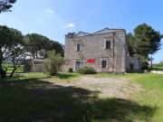 Rustici e casali in vendita di 450 m² in Via Madonna...