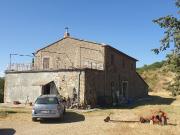 Rustici e casali in vendita di 450 m² in Via roma