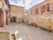 Rustici e casali in vendita di 458 m² in Località Il...