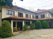 Rustici e casali in vendita di 460 m² in Strada...