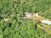 Rustici e casali in vendita di 460 m² in Via di Monte...