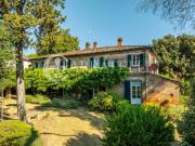 Rustici e casali in vendita di 466 m² in Via Lucignano, 92