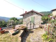 Rustici e casali in vendita di 48 m² in Via pian di Bartolo