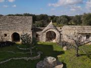 Rustici e casali in vendita di 500 m² in Strada...