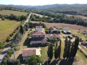 Rustici e casali in vendita di 500 m²