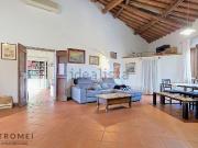 Rustici e casali in vendita di 500 m² in Via Antonia Pozzi