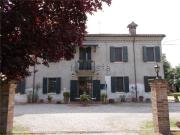 Rustici e casali in vendita di 500 m² in Via Pomposa