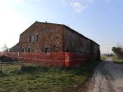 Rustici e casali in vendita di 500 m² in Via San Giovanni