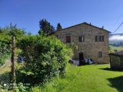 Rustici e casali in vendita di 510 m² in Via I° Maggio, 21