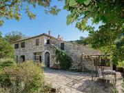 Rustici e casali in vendita di 510 m² in Via Roma, 14