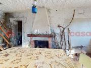 Rustici e casali in vendita di 51 m² in Strada Comunale...