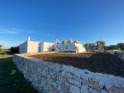 Rustici e casali in vendita di 530 m² in Contrada Ferrari