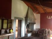 Rustici e casali in vendita di 530 m² in Via Vezzano, 116