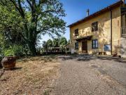 Rustici e casali in vendita di 550 m² in Via di Cirignano