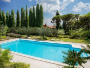 Rustici e casali in vendita di 550 m² in Via Francesco...