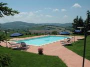 Rustici e casali in vendita di 550 m² in Via Podere...