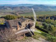 Rustici e casali in vendita di 559 m²