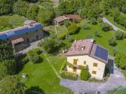 Rustici e casali in vendita di 560 m²