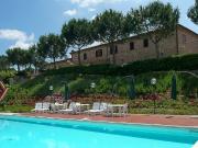 Rustici e casali in vendita di 560 m²