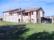 Rustici e casali in vendita di 570 m² in Frazione Gallignano