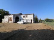 Rustici e casali in vendita di 598 m² in Piazza San...