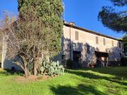 Rustici e casali in vendita di 600 m²