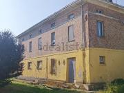 Rustici e casali in vendita di 600 m² in Località Busca...