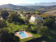 Rustici e casali in vendita di 600 m² in Località Terraia