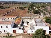 Rustici e casali in vendita di 600 m² in Strada MADONNA...