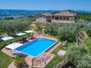 Rustici e casali in vendita di 600 m² in Via Acquasanta