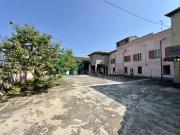 Rustici e casali in vendita di 600 m² in Via Molino
