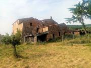 Rustici e casali in vendita di 622 m²