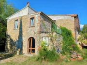 Rustici e casali in vendita di 628 m²