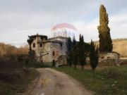Rustici e casali in vendita di 650 m² in Strada Senza Nome