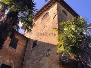 Rustici e casali in vendita di 650 m² in Via della...