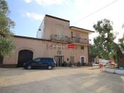 Rustici e casali in vendita di 650 m² in Via Trisciuzzi