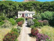 Rustici e casali in vendita di 660 m² in Località Monte, 4