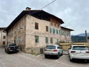 Rustici e casali in vendita di 663 m² in Via Baron De...