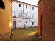 Rustici e casali in vendita di 7000 m² in Località Torre...
